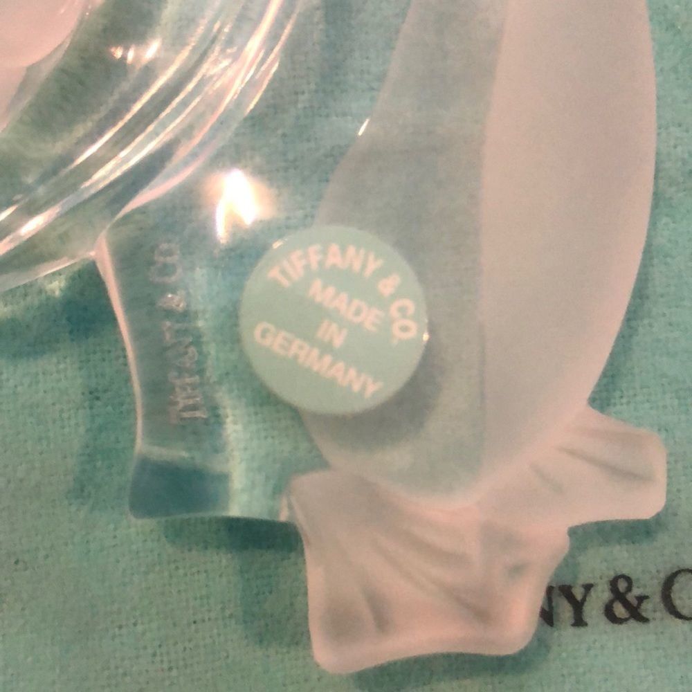 Vintage Tiffany & Co Crystal Penguin Ornament | 2002 - Picture 14 of 14